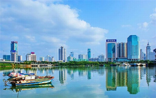 桂林站付近有什么景点（桂林站附近）